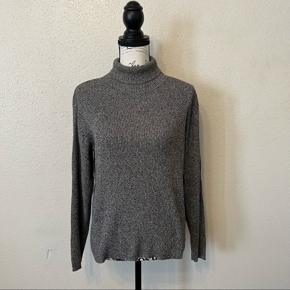 Liz Claiborne Lizsport Turtle Neck Sweater - Picture 1 of 7